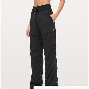 Lululemon dance studio pant size 6